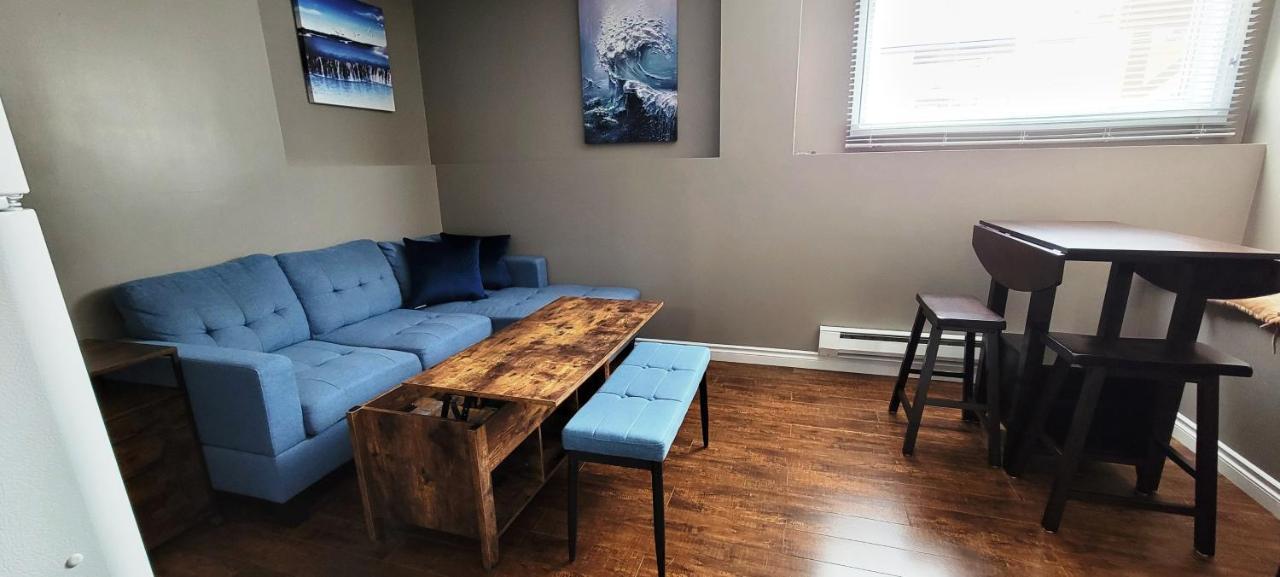 Blue Wave 2 Bedroom Suite Saskatoon Exterior photo
