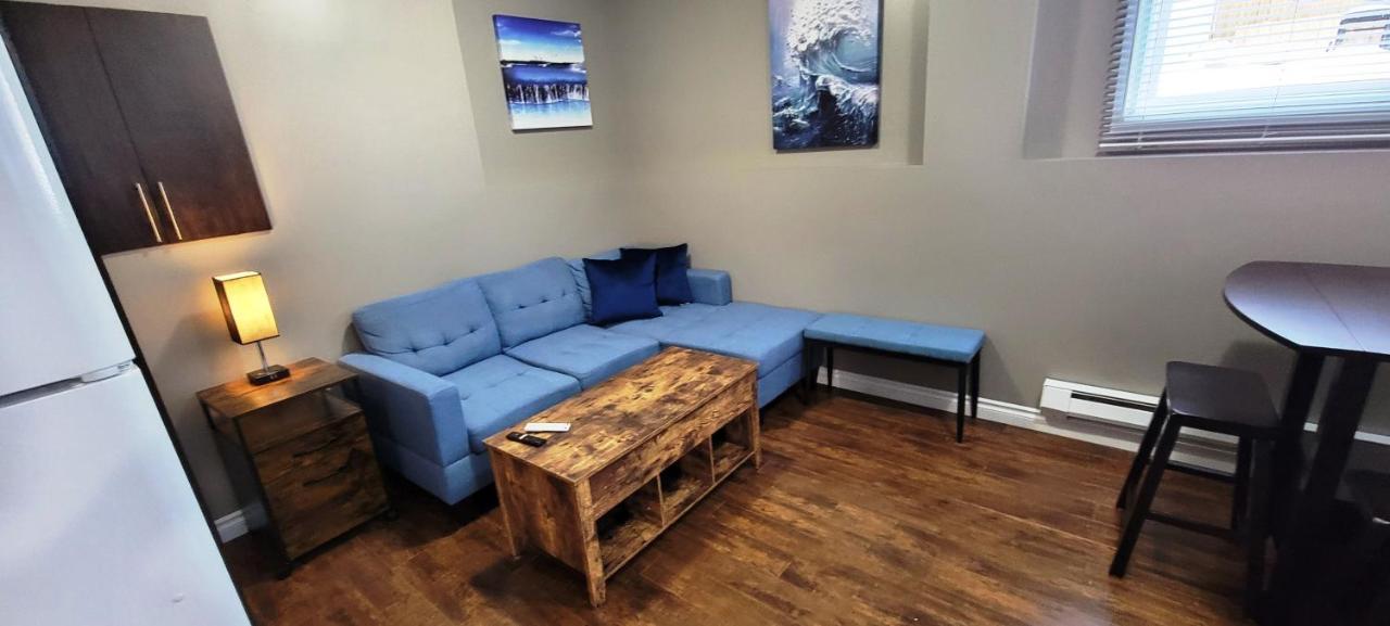 Blue Wave 2 Bedroom Suite Saskatoon Exterior photo