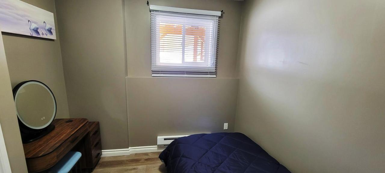 Blue Wave 2 Bedroom Suite Saskatoon Exterior photo