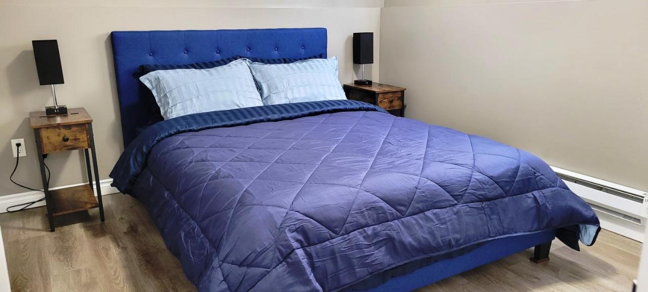 Blue Wave 2 Bedroom Suite Saskatoon Exterior photo